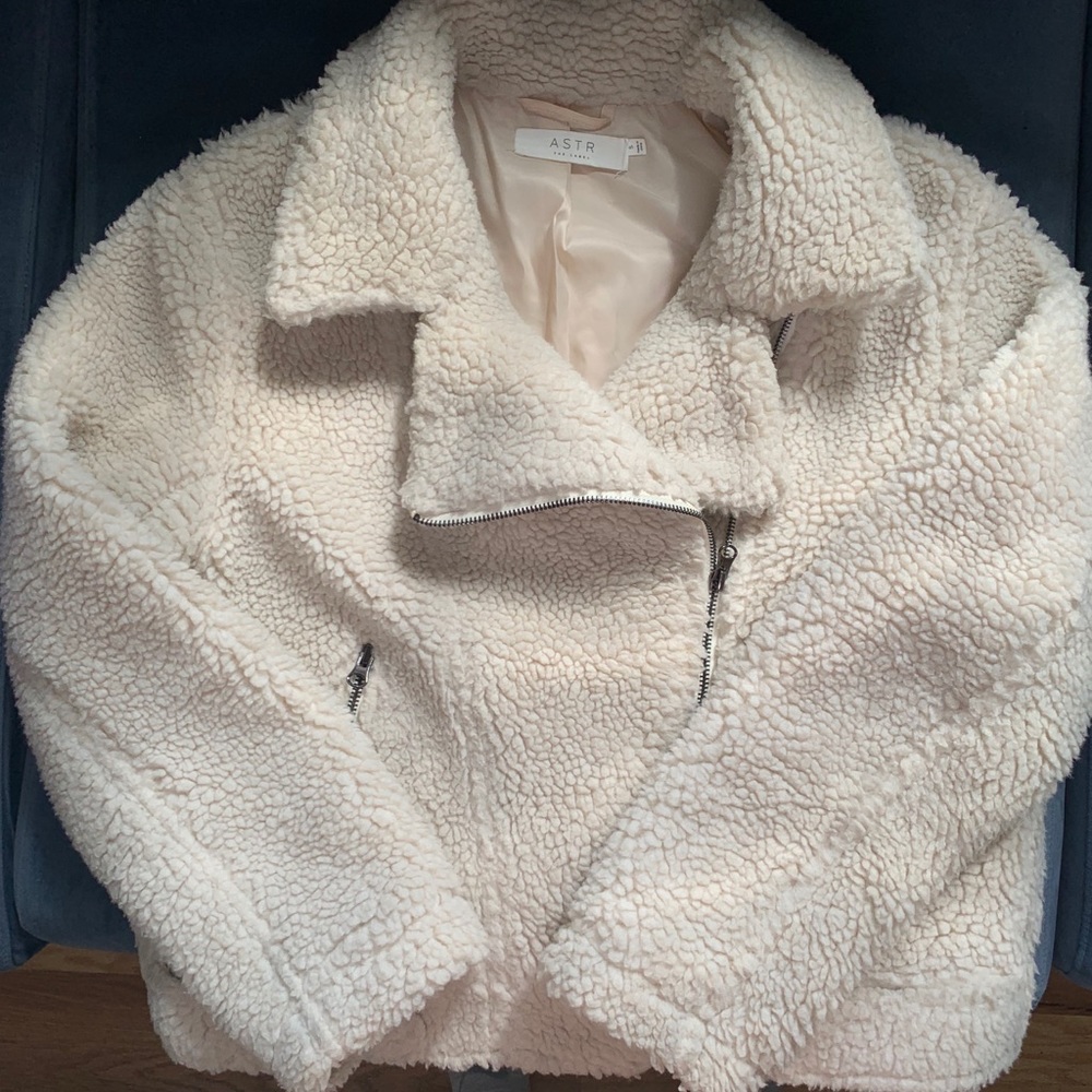 Brooklyn Faux Fur Jacket In Ivory